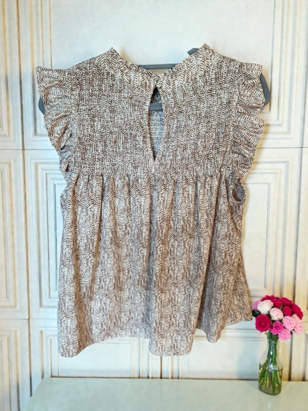 THML Cream and Brown Printed Flutter Sleeve Dress - Picture 2 of 7